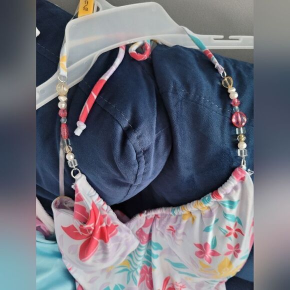 Bundle   - Picture 14 of 16